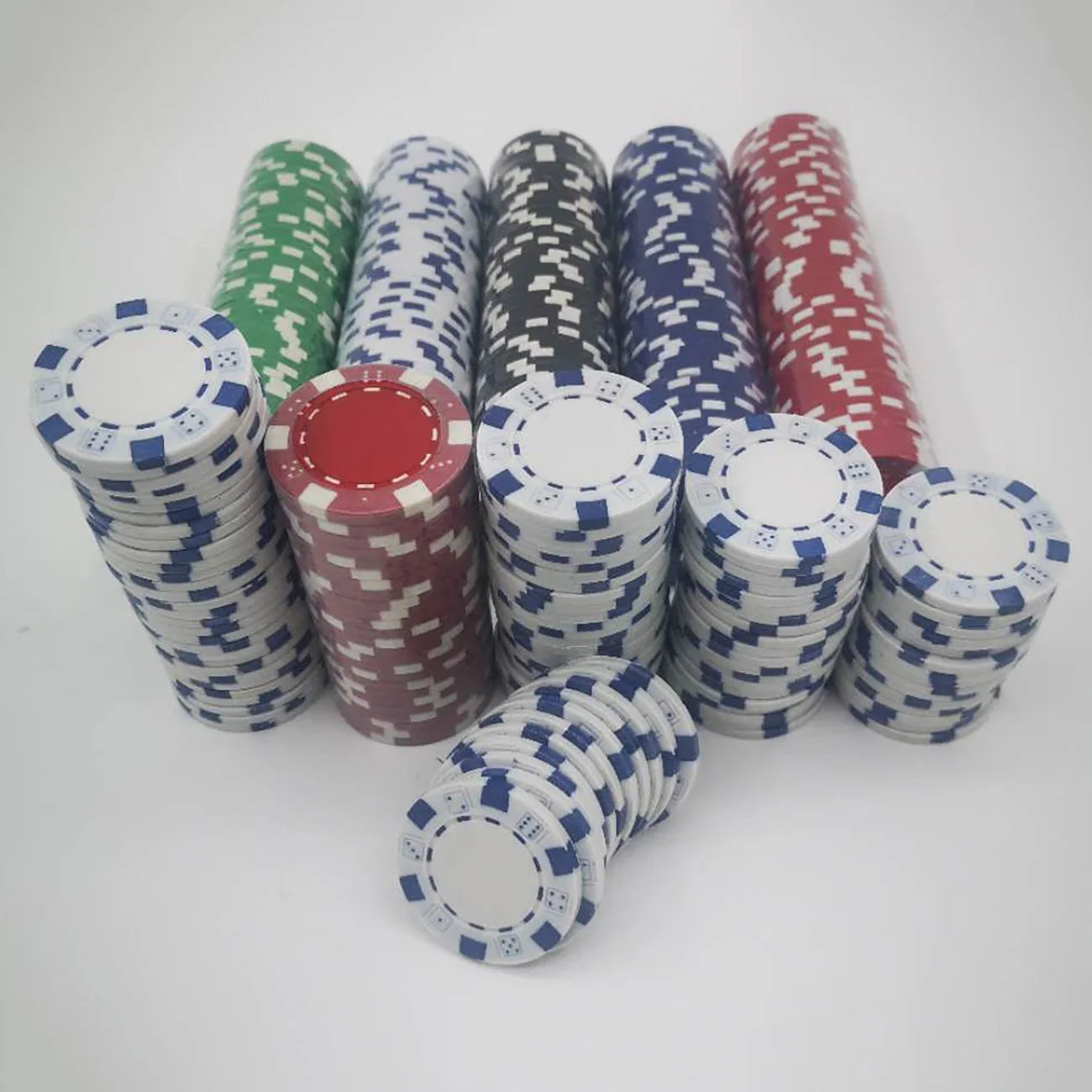 200PCS Poker Chip Set for Texas Holdem, Blackjack, Gambling with Carrying Case Cards Buttons and Dice Style Casino Chips